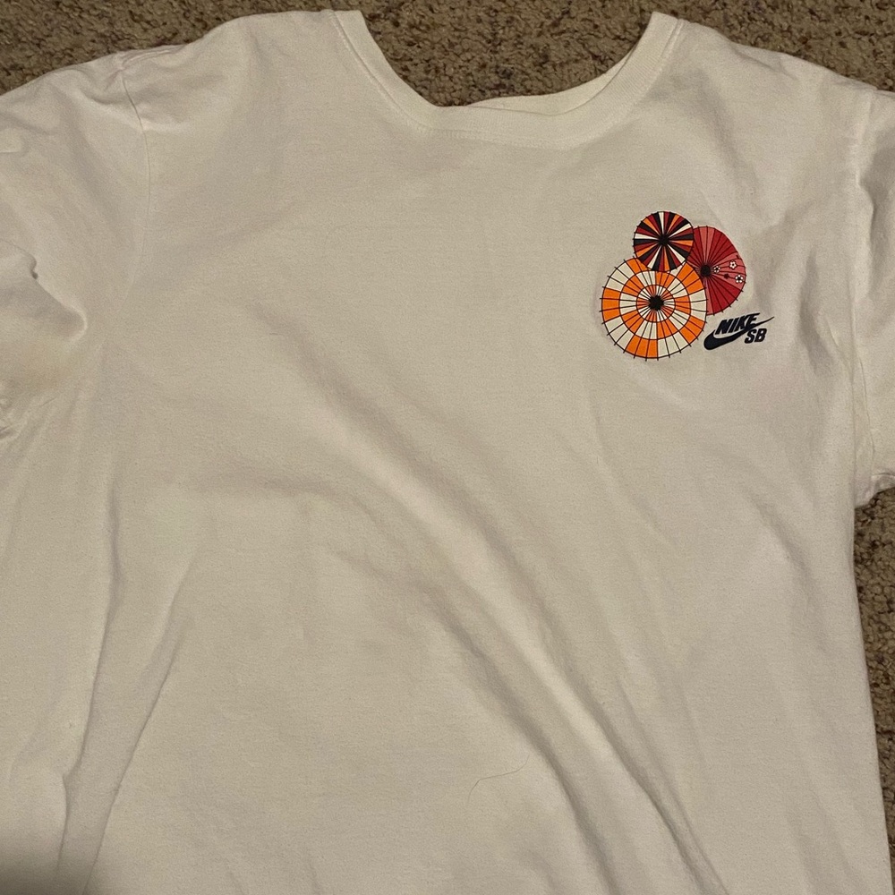 Nike t-shirt